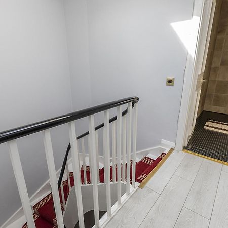 Gorgeous 4 Bedrooms Apartment Near Hyde Park And Oxford St ลอนดอน ภายนอก รูปภาพ